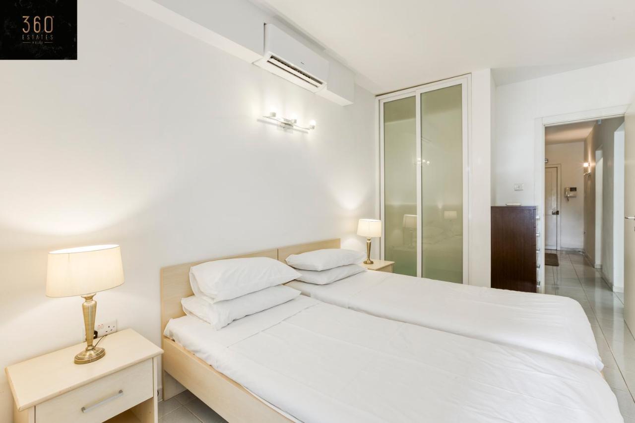 Centre Apt In St Julians/Pv With Spacious Living By 360 Estates Saint Julian's Exterior foto